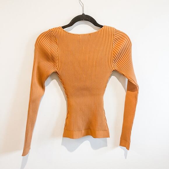 NWT Minkpink Gianna Crisscross Ribbed-Knit Long Sleeve Top - Picture 6 of 7